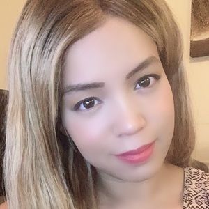 Meet your Posher, Stasha